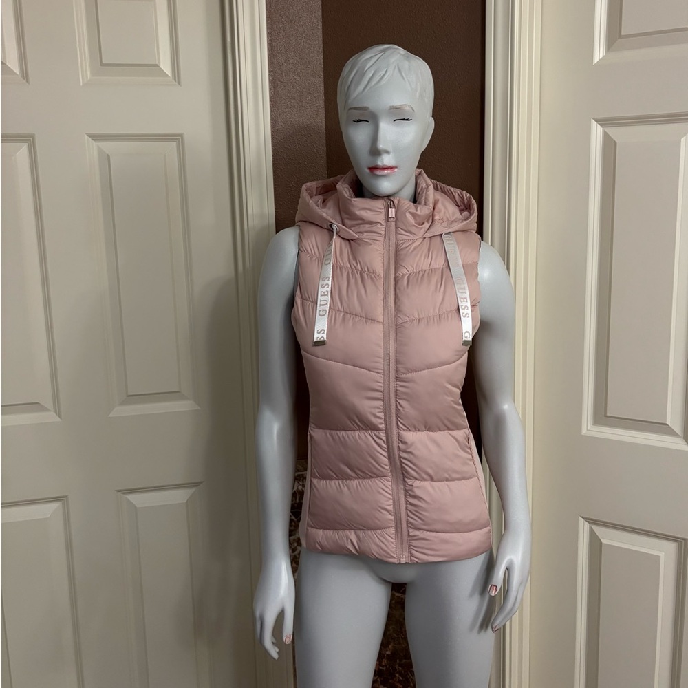Guess Puffer Vest for Women 💗